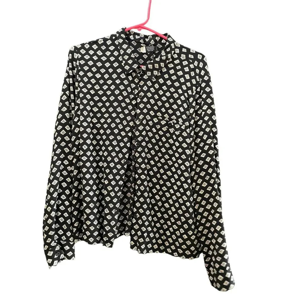 Volcom Black Geometric Pattern Long Sleeves Button Front Shirt Size Medium